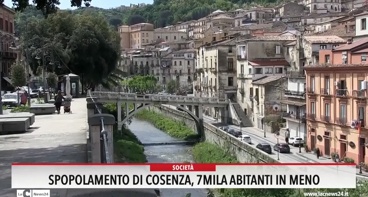 Spopolamento di Cosenza, 7mila abitanti in meno
