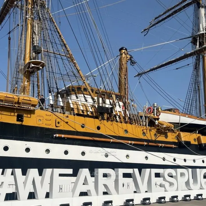 L’Amerigo Vespucci a Reggio Calabria, Occhiuto: «Un modo per far conoscere anche le nostre bellezze»\n