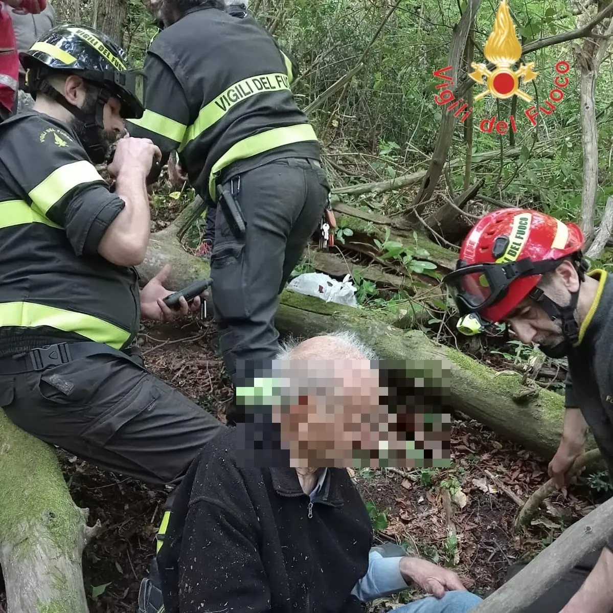 Ritrovato l’anziano 90enne disperso a San Pietro Apostolo, era in una zona impervia\n