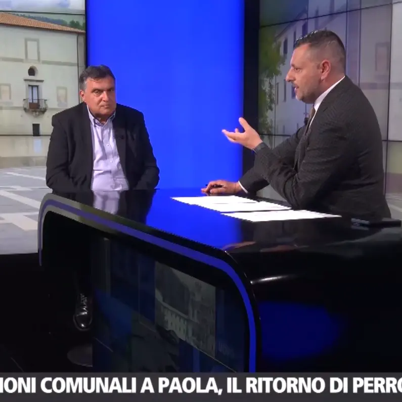 Roberto Perrotta si ricandida a sindaco di Paola: «Me lo hanno chiesto i cittadini stanchi dopo anni di sciatteria»\n