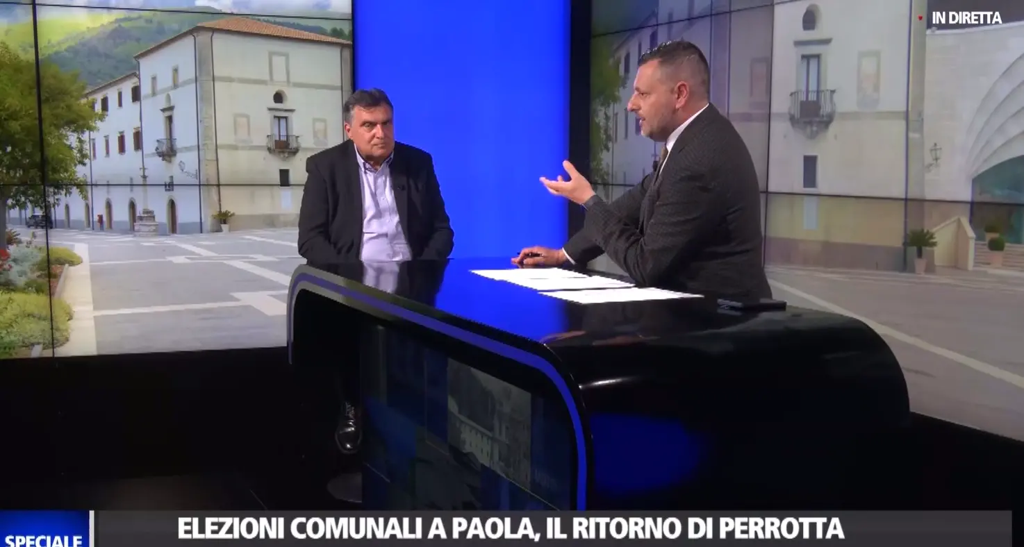 Roberto Perrotta si ricandida a sindaco di Paola: «Me lo hanno chiesto i cittadini stanchi dopo anni di sciatteria»\n