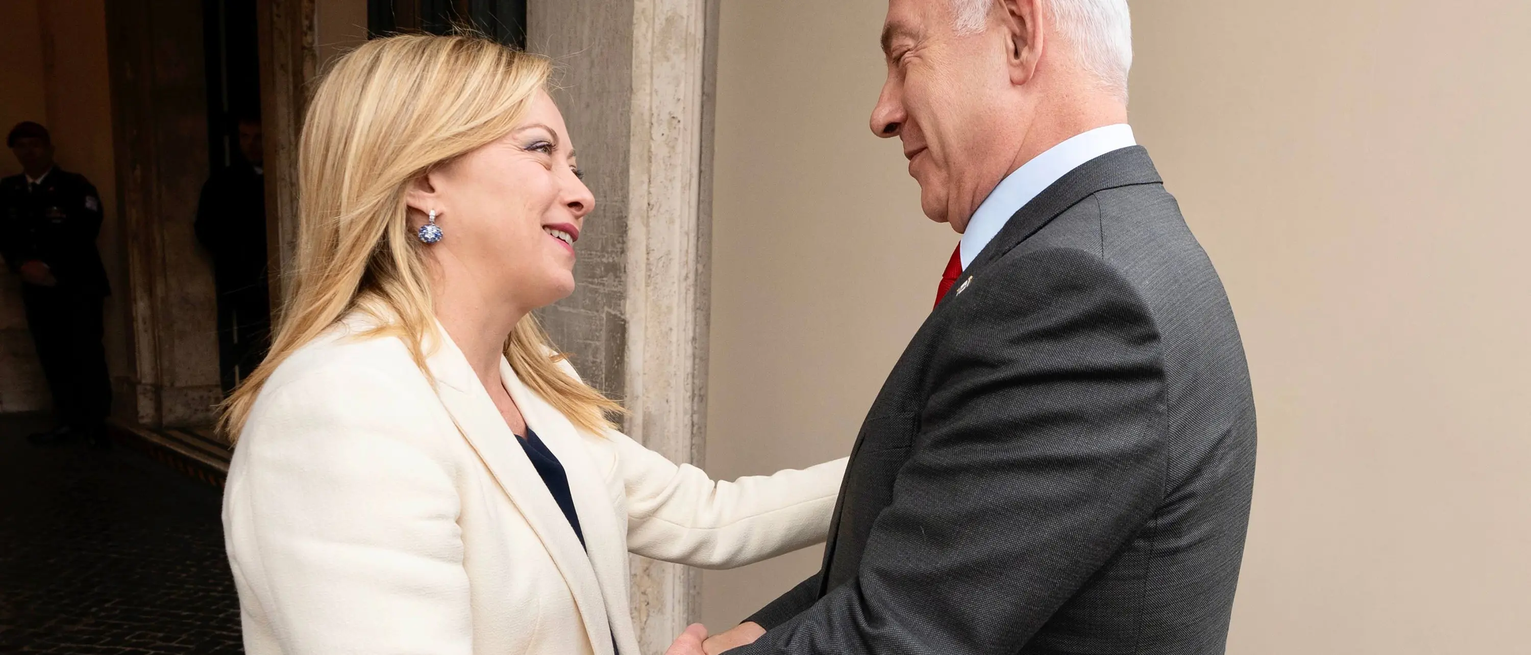 Quel silenzio che pesa: Giorgia Meloni tace sulla tragedia di Gaza