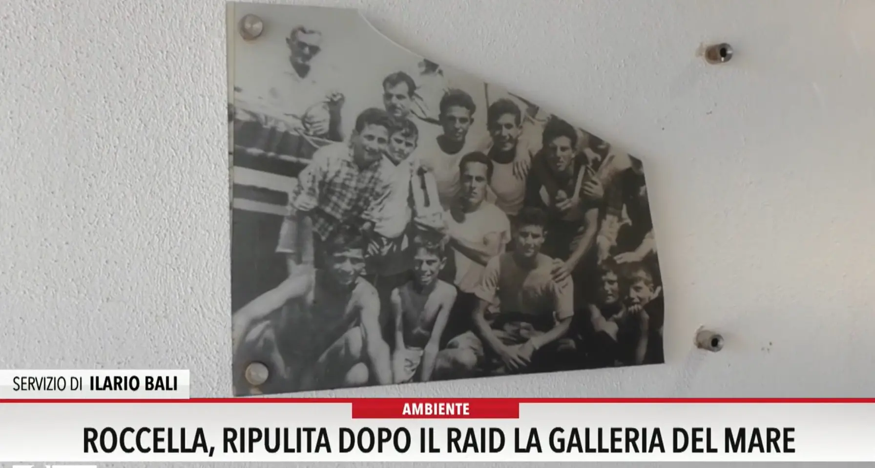Roccella ripulita dopo il raid la Galleria del Mare