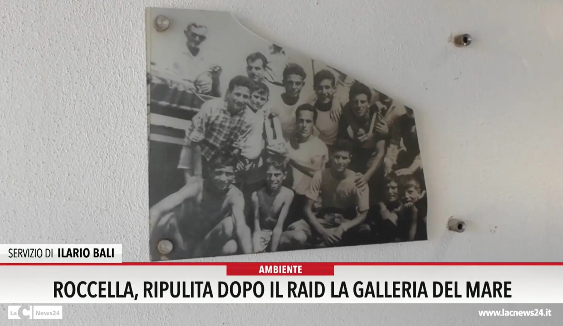 Roccella ripulita dopo il raid la Galleria del Mare