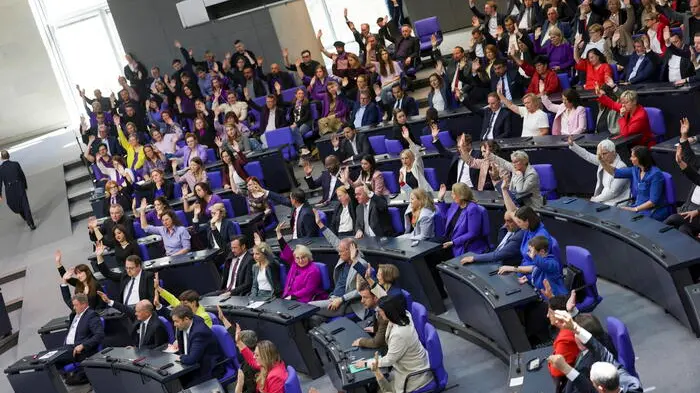 <p>Foto da Ansa</p>\\n , EPA