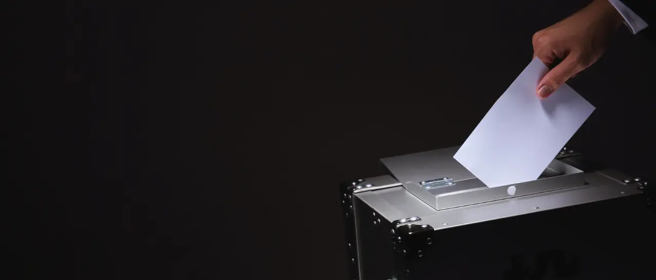 Le stanze del potere\n