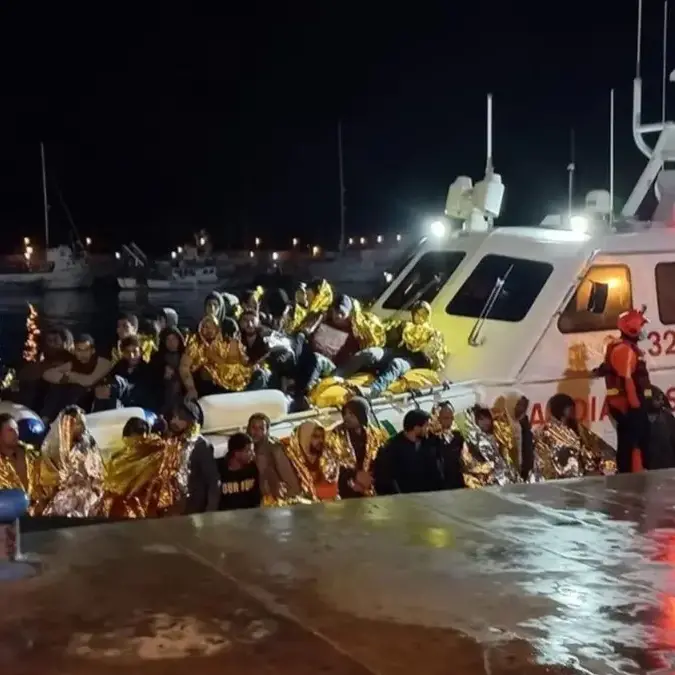 Sbarco a Roccella,\u00A0salvati 33 migranti su una barca in difficoltà: arrivano da Egitto e Pakistan