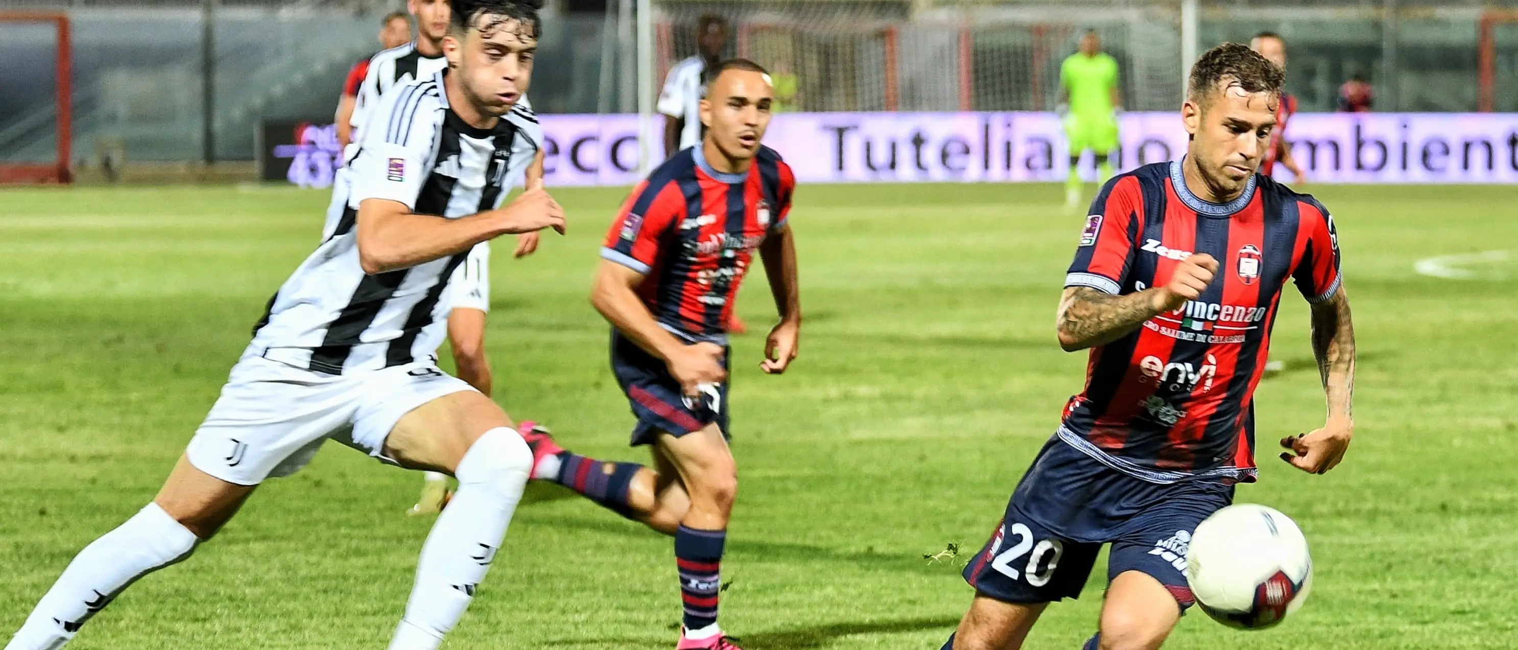 Crotone-Juventus NG 0-0: i pitagorici eliminano i bianconeri e si qualificano al primo turno nazionale dei play off\n