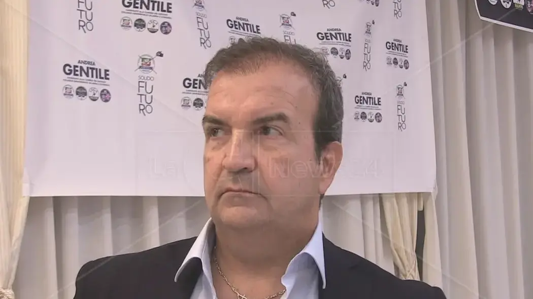 Psicologo scolastico, Mario Occhiuto presenta un emendamento «per\u00A0un ambiente educativo più sano e inclusivo»\n