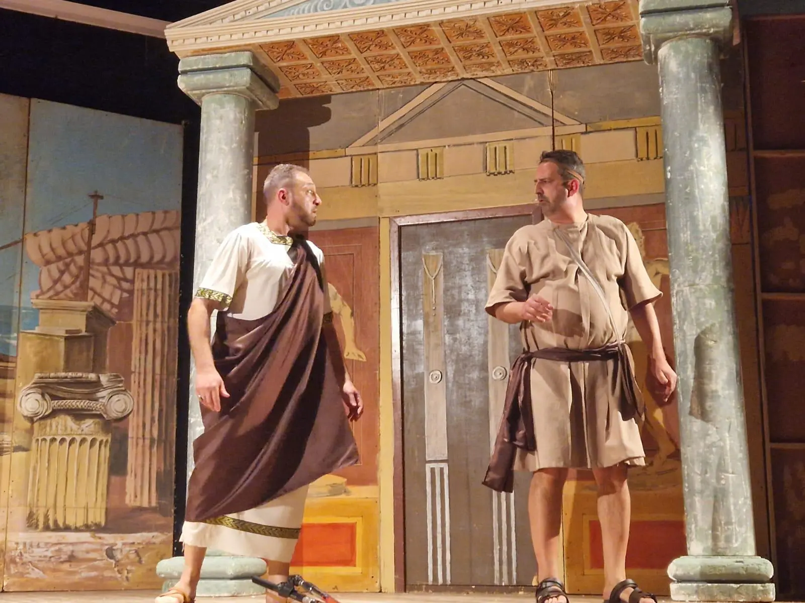 Cinque nomination e due premi: Krimisa brilla al Festival del Teatro Amatoriale\n