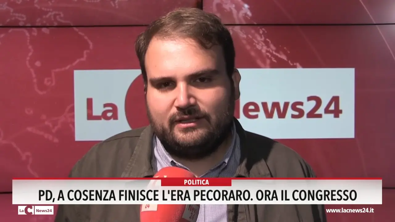 Pd, a Cosenza finisce l'era Pecoraro. Ora il congresso