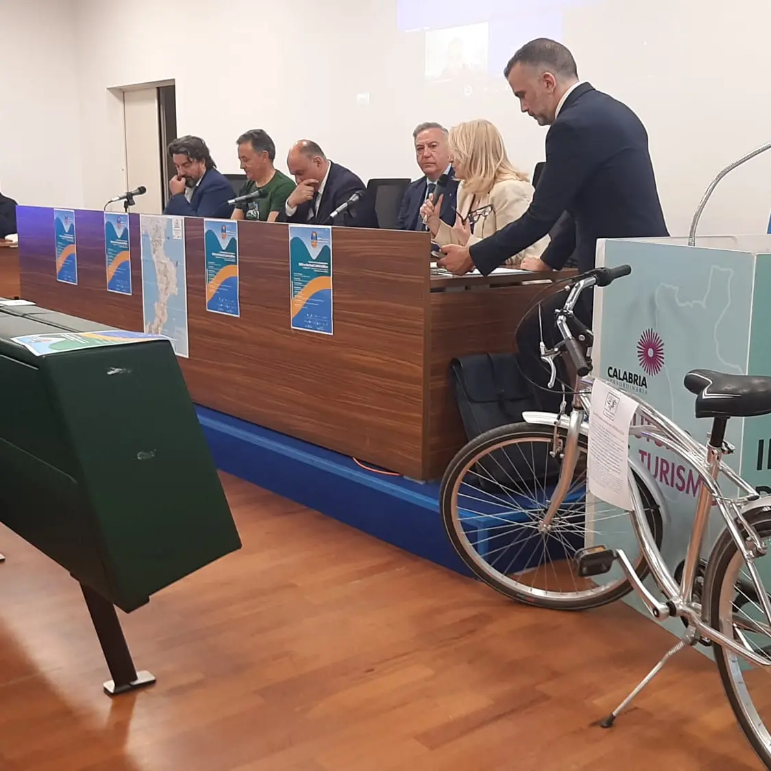 Dalla Sila allo Stretto in bici, 400 km alla scoperta delle\u00A0bellezze della Calabria:\u00A0parteciperanno oltre 150 cicloturisti\u00A0\n