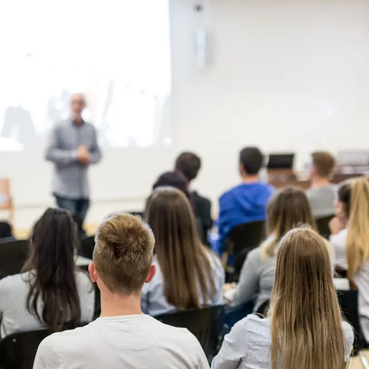 Medicina, primo semestre aperto a tutti: chimica, fisica e biologia le materie previste\n
