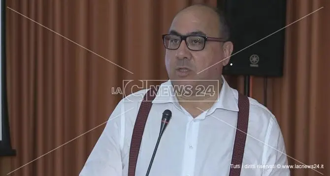 Guccione: «Il Pd riparta\u00A0da sanità e lavoro, serve una proposta politica radicale che ci differenzi dal centrodestra»\n