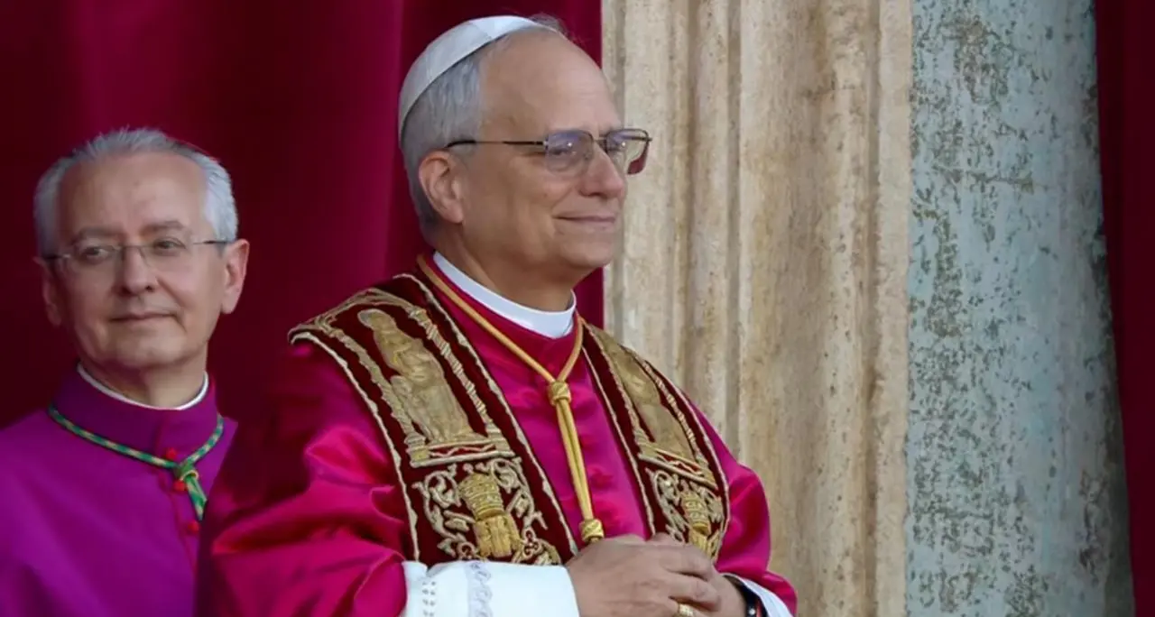 Leone XIV, il papa americano: Robert Francis Prevost è nato a Chicago, il primo pontefice che viene dagli Usa\n