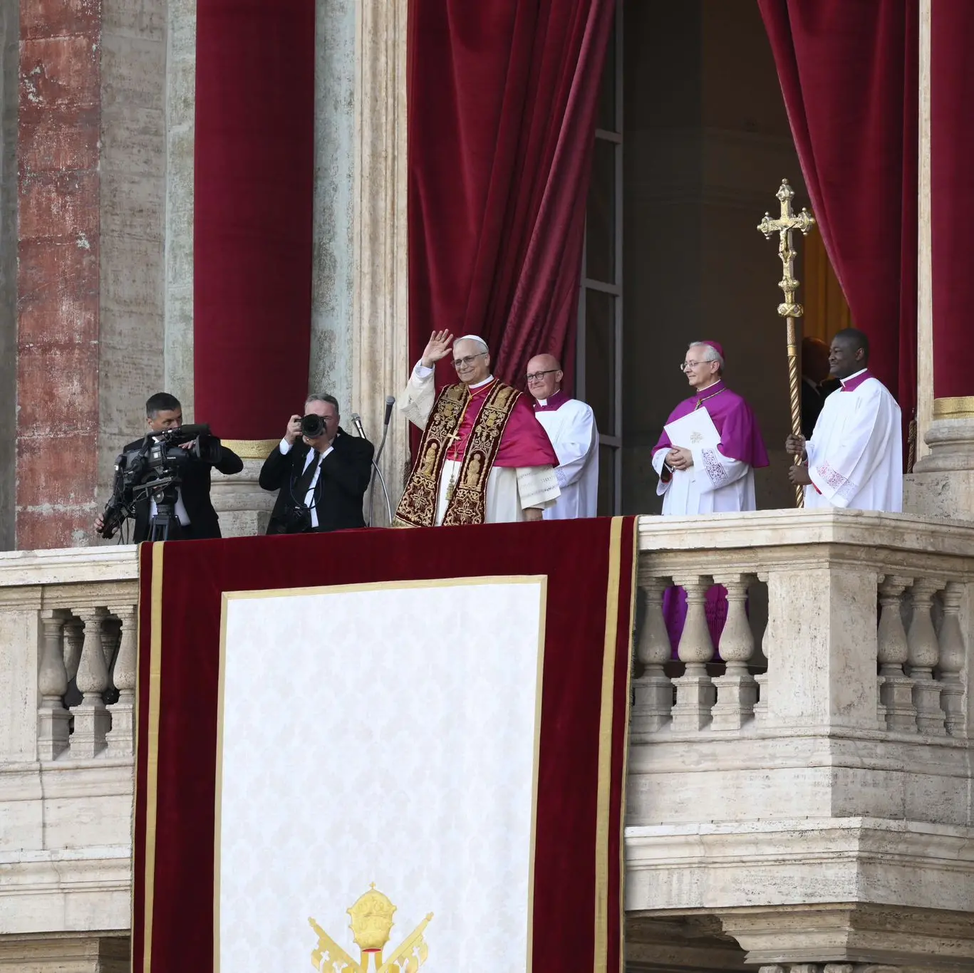 Pace, dialogo, ponti\u00A0da costruire. Ecco Leone XIV\n
