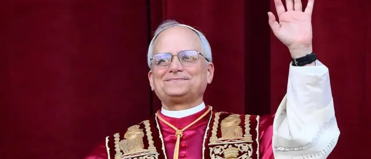 In un mondo che urla abbiamo un disperato bisogno di qualcuno che sappia fare silenzio\n