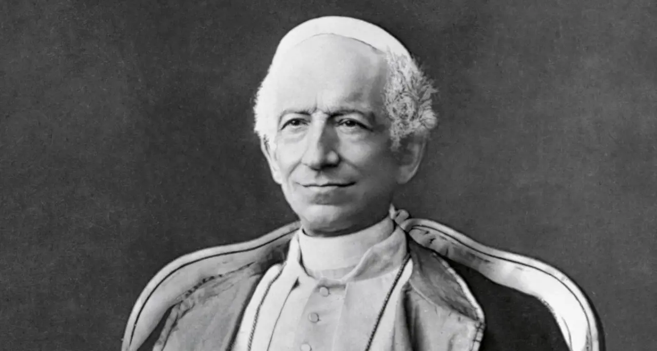 Il Papa che parlava al futuro: Leone XIII, il pontefice che sfidò il demonio e scrisse la prima enciclica sociale\n