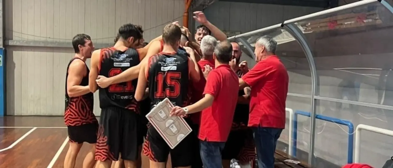 Basket, Catanzaro e Rende rimandano l’appuntamento con la salvezza: entrambe vanno ko in trasferta