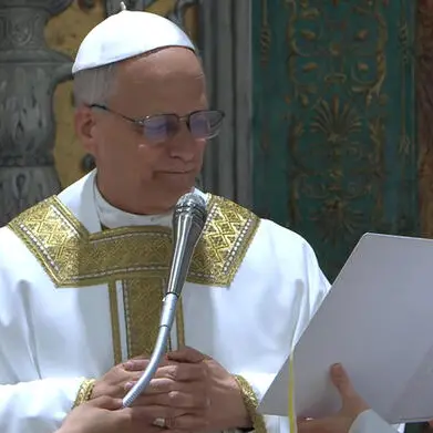 «Sparire perché rimanga Cristo»: la prima messa di Papa Leone XIV nella Cappella Sistina\n