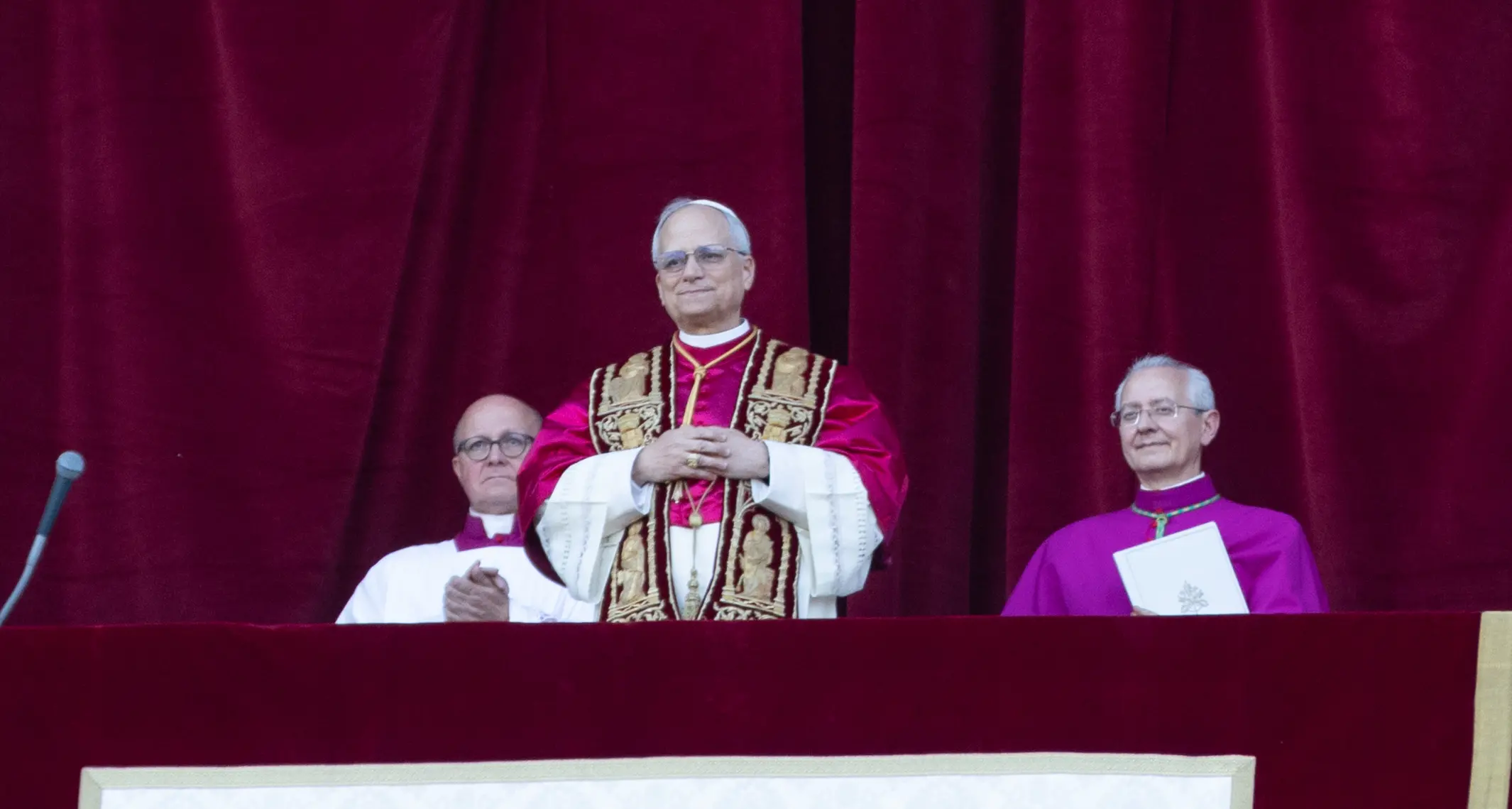«Abbiamo un Leone»: la prima cena con i cardinali e quel nome che vuole cambiare la Chiesa (e il mondo)\n