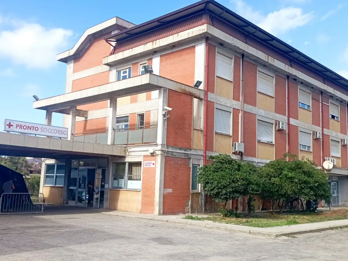 Sanità a Gioia Tauro, i sindaci della Piana incontrano l'Asp. Il sindaco Scarcella: «Il nostro ospedale rinasce»