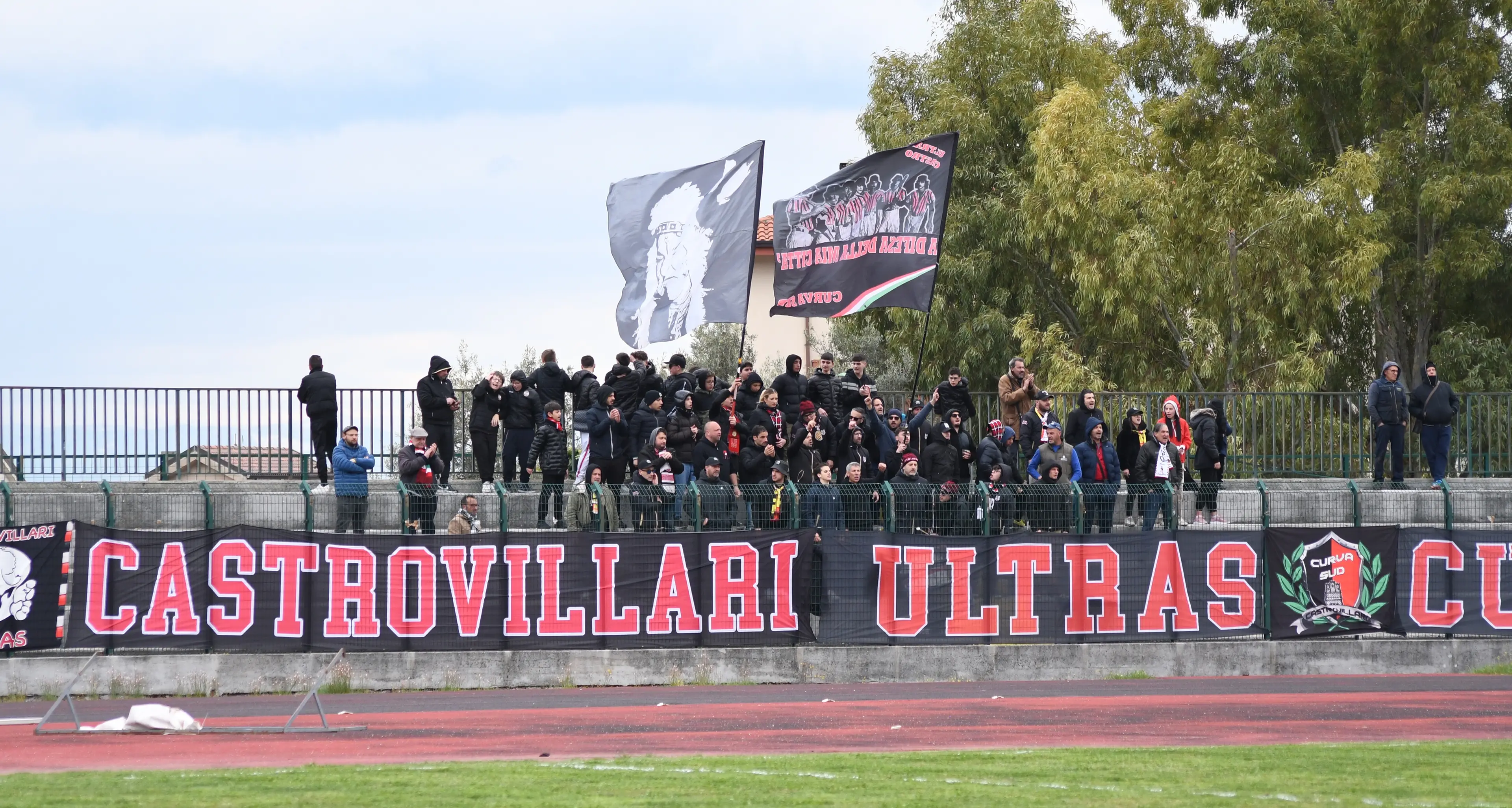 Eccellenza, rinviato il play out tra Castrovillari e Ardore. I Lupi del Pollino presentano ricorso alla Corte Federale d'Appello\n