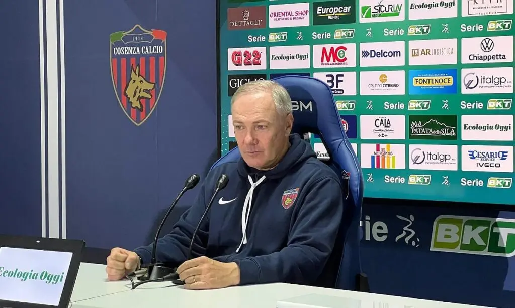 Cosenza-Cesena 0-1, Alvini “saluta”: «Auguro un futuro migliore a questa città calcisticamente»\n