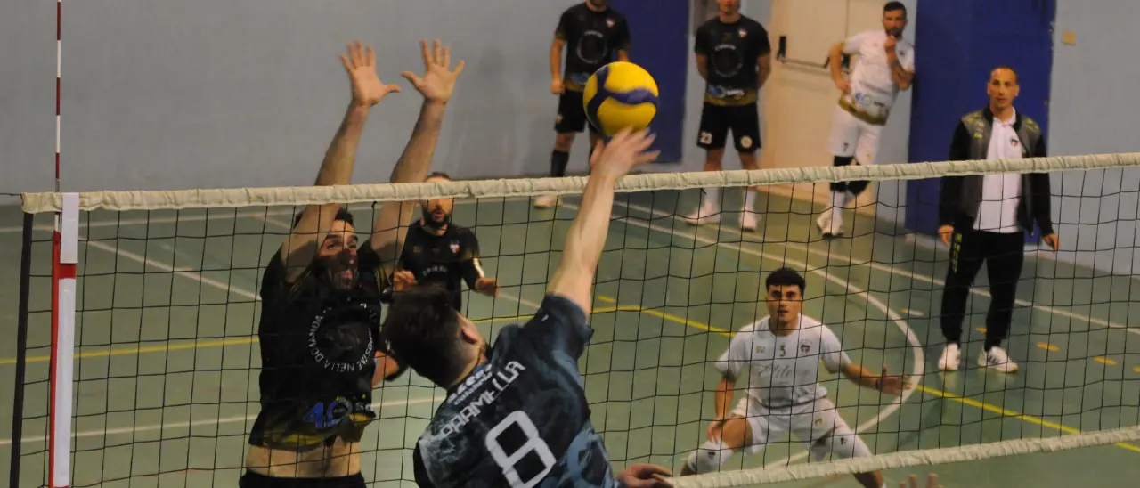 Volley Calabria, Praia a un passo dalla promozione in Serie C: ostacolo Tonno Callipo per i tirrenici\n