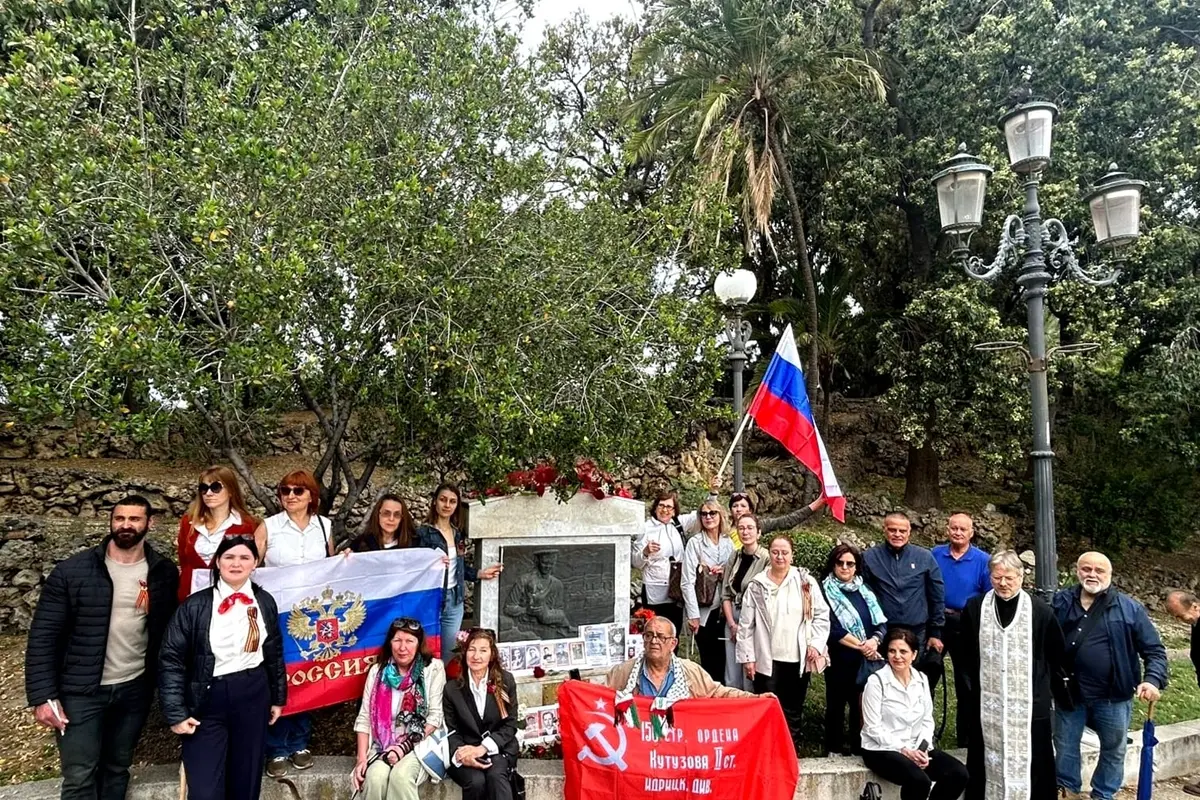 <p>L&#39;associazione Paspartu&nbsp;celebra a Reggio il Giorno della Vittoria in cui la Russia si liber&ograve; dal Nazismo</p>\\n