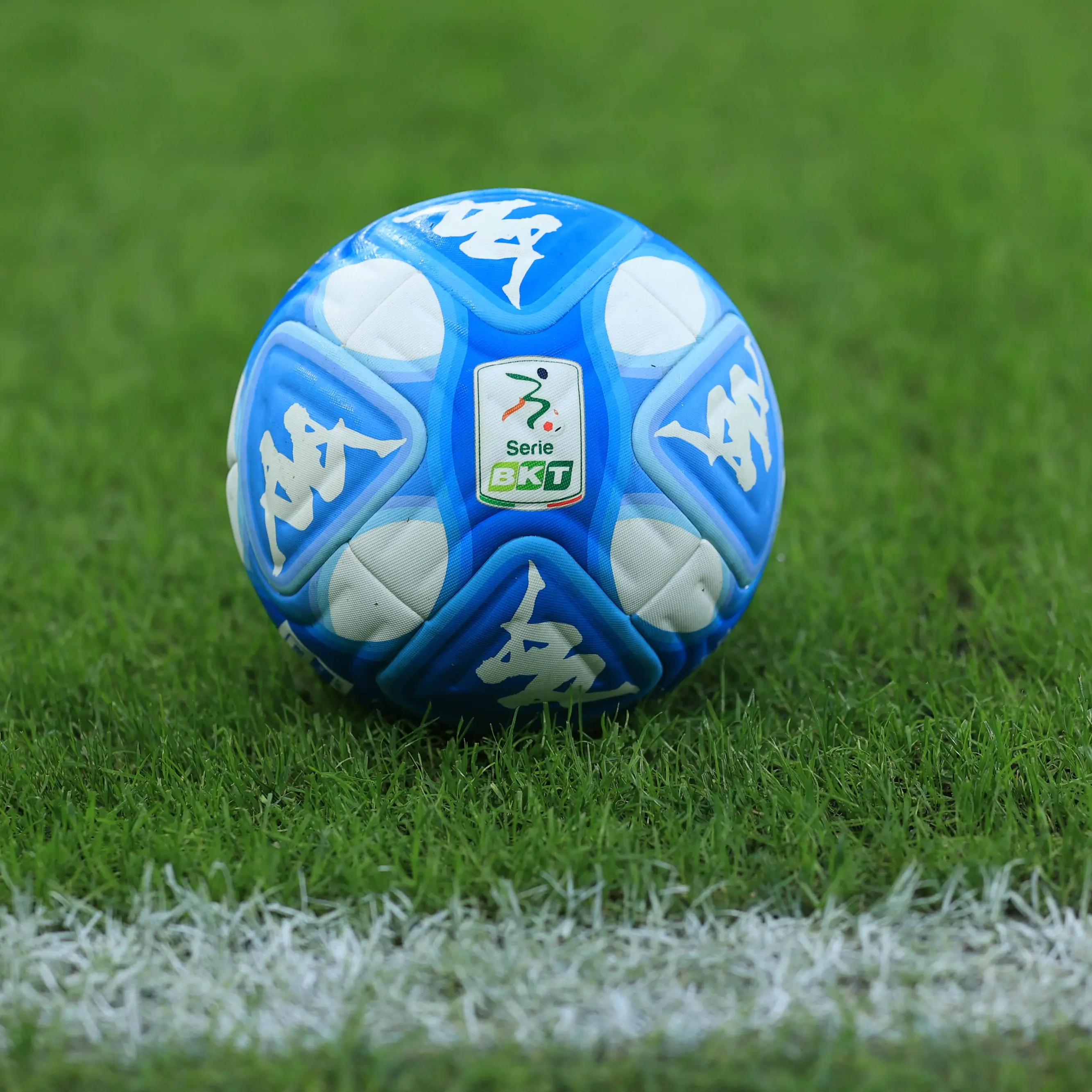 Serie B, ufficiali le date di play off e play out: novità per il ritorno dello spareggio salvezza\n