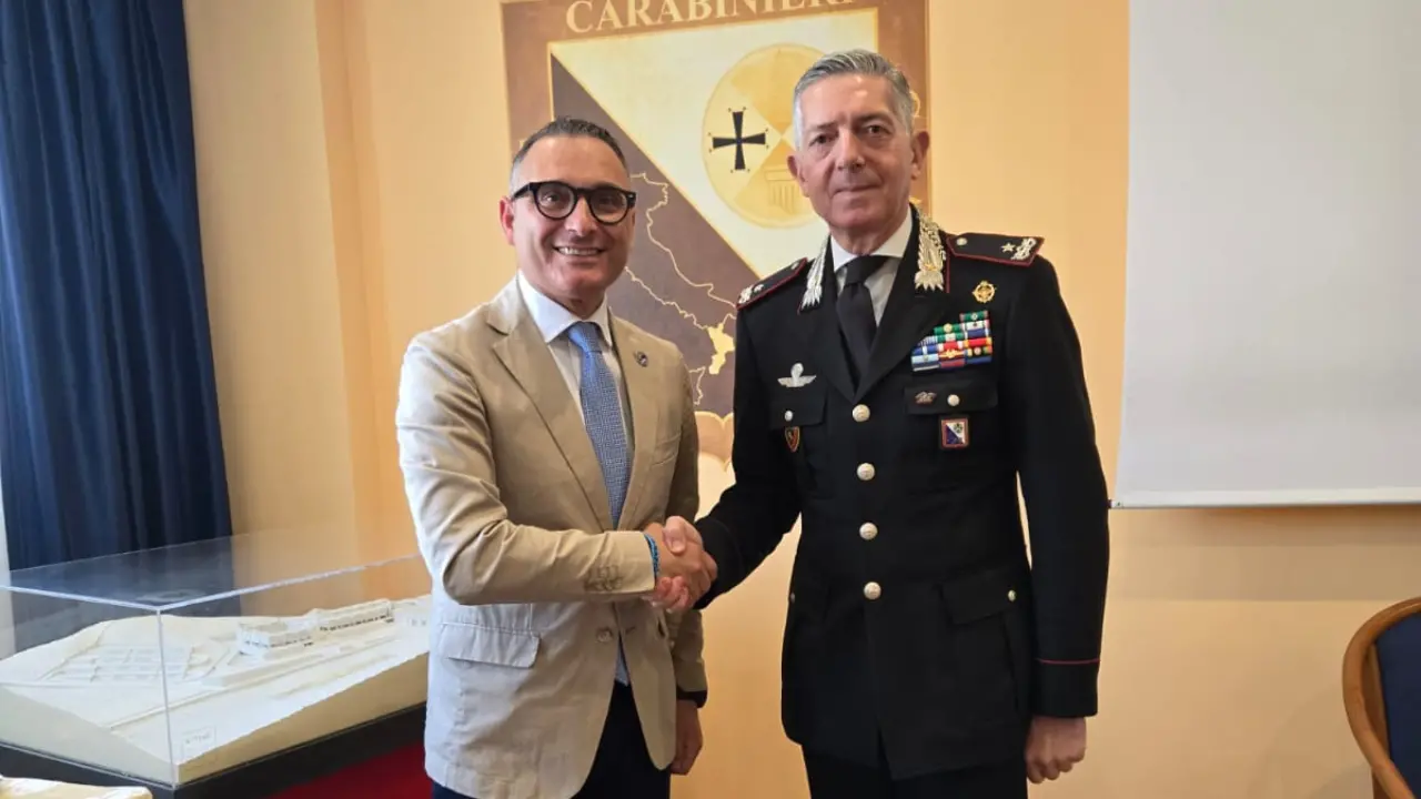 Carabinieri Calabria: incontro\u00A0tra il sindacato Usic\u00A0e il comandante Sciuto: «Segnali concreti per il benessere del personale»\n