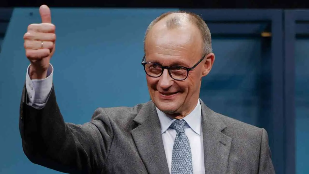 <p>Il cancelliere tedesco Merz</p>\\n