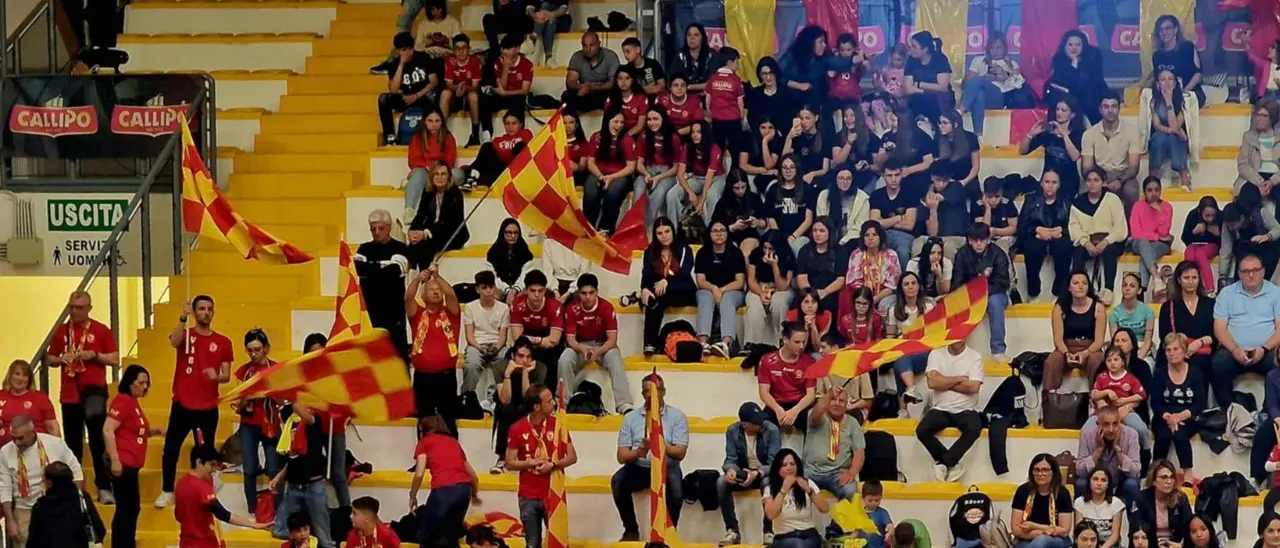 Volley, la Tonno Callipo festeggia la Serie B1 dopo un biennio storico.\u00A0E si pensa già al futuro: «Puntiamo in alto»