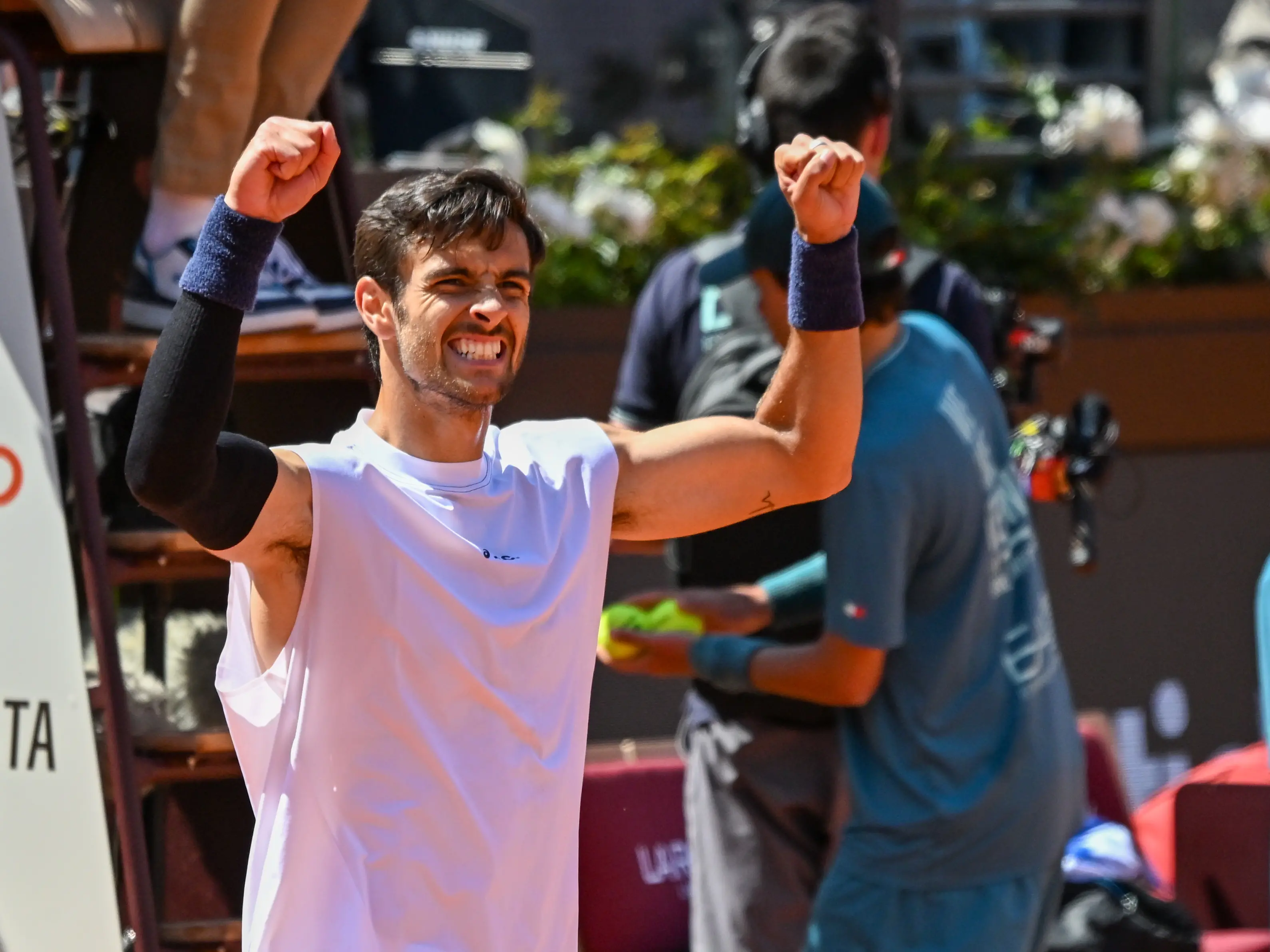 Tennis, Musetti batte Nakashima e vola agli ottavi degli Internazionali d'Italia