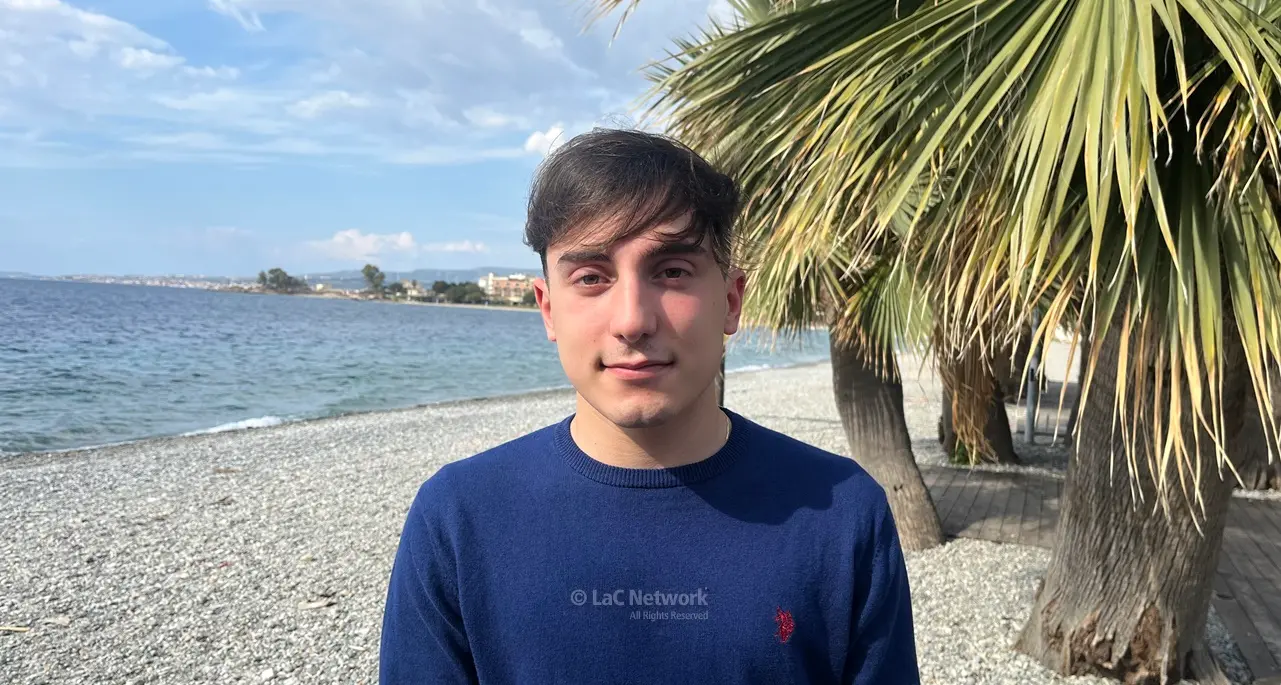 A 16 anni salvò in mare due coniugi, giovane reggino Alfiere della Repubblica: «Non sono un eroe»\n