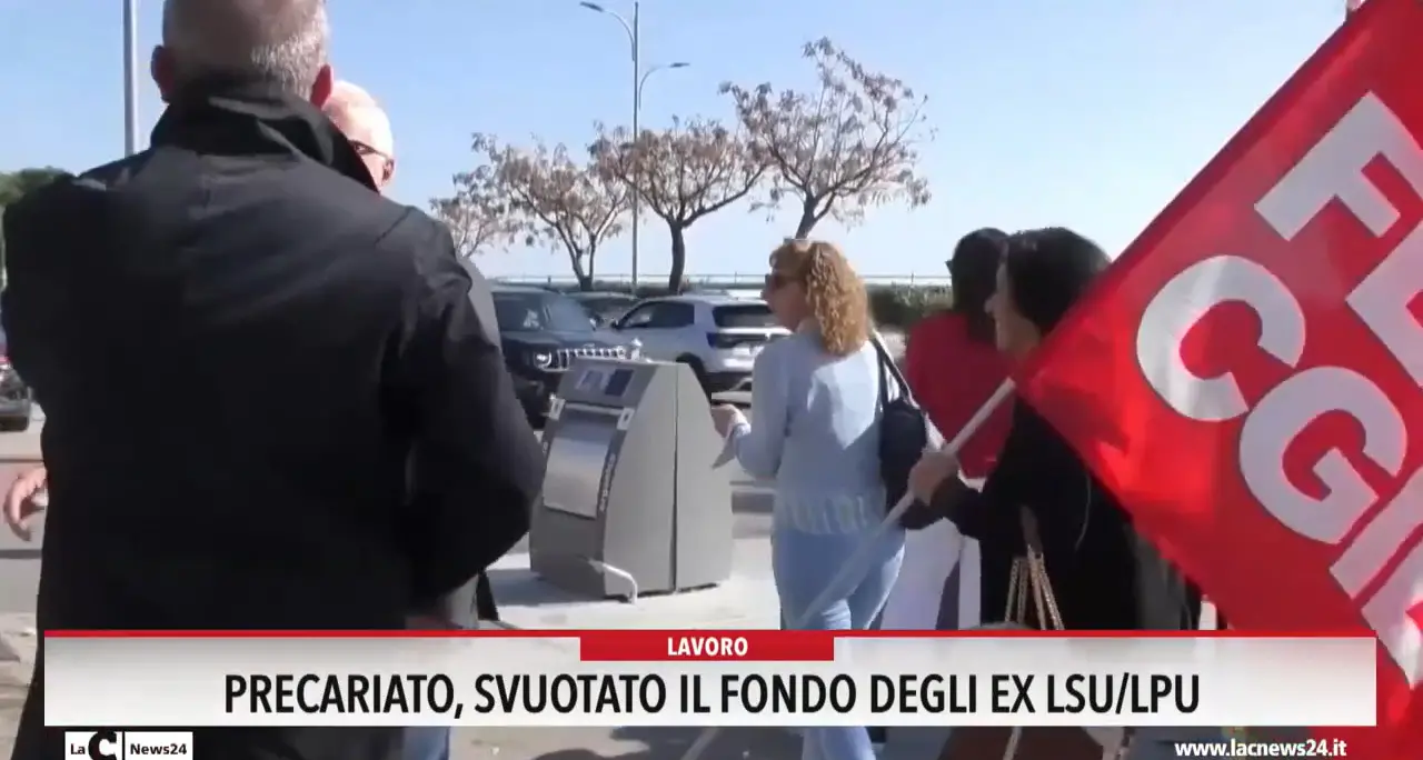 Precariato, svuotato il fondo degli ex Lsu\\Lpu