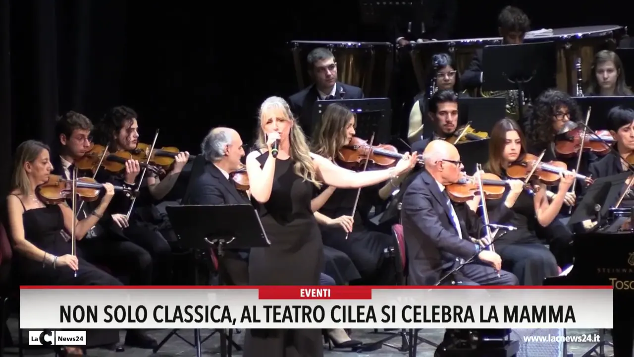 Non solo classica, al teatro Cilea si celebra la mamma