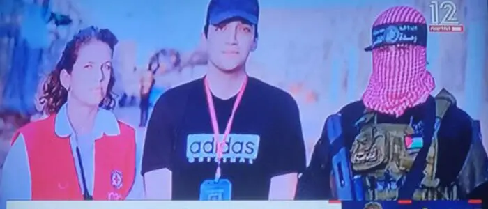 Gaza, Hamas libera il soldato israeliano Idan Alexander dopo 584 giorni di prigionia\n