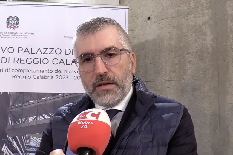 <p>Il procuratore Giuseppe Lombardo</p>\\n