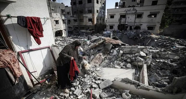 Gaza, l’odore della terra bruciata. La nuova strategia per… cancellare un popolo\n