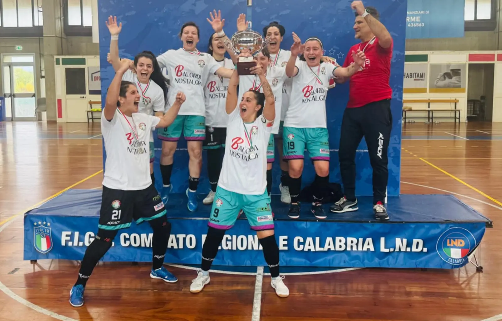Calcio a 5, la Sangiovannese festeggia la promozione in Serie B: un gol basta per piegare l’Arcudace Palmi e scrivere la storia\n