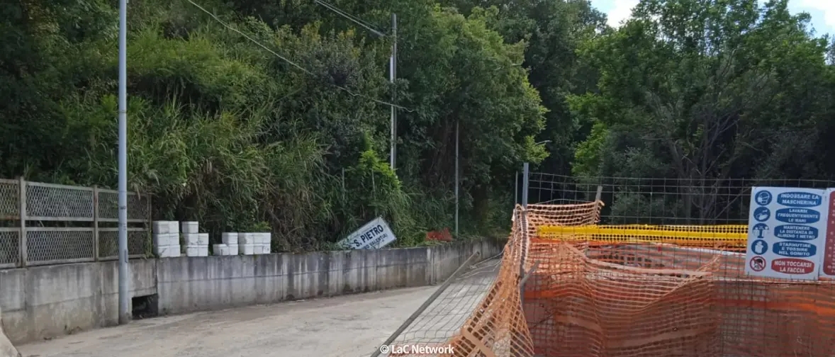 Vibo, riaperta la strada di San Pietro dopo un’attesa lunga quattro anni. I residenti: «Torniamo a far parte del mondo civilizzato»\n