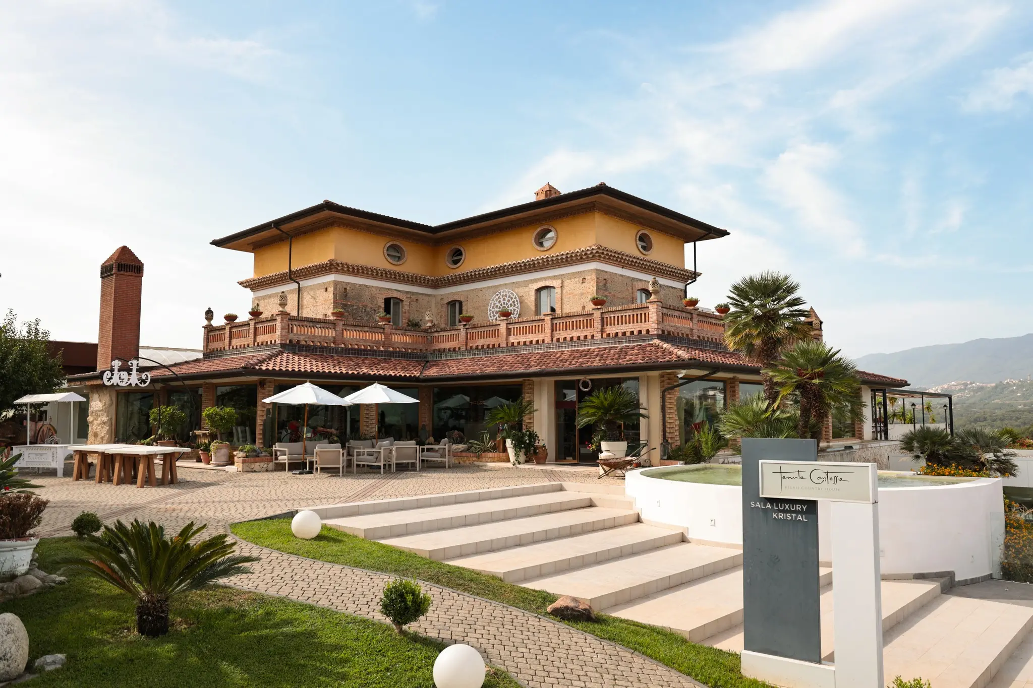 Tenuta Contessa, un’oasi di pace nel cuore delle colline calabresi: lo chef Pietro Parisi la presenta su Rai 1