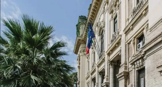 Vincitori di concorso ma ancora non assunti al Ministero dell’Istruzione, il Pd interroga Occhiuto\n