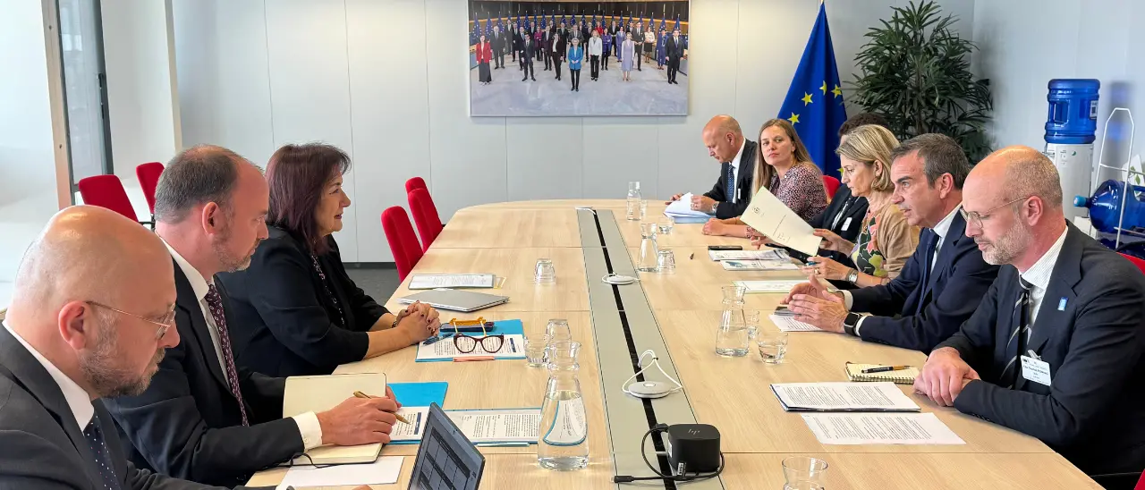 Occhiuto a Bruxelles incontra i commissari Šuica e\u00A0Brunner: «Cerco sempre di sfruttare al massimo le trasferte europee»\n