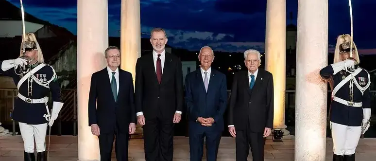 “Nessun dorma”: Mattarella e Draghi suonano la sveglia all’Europa\n