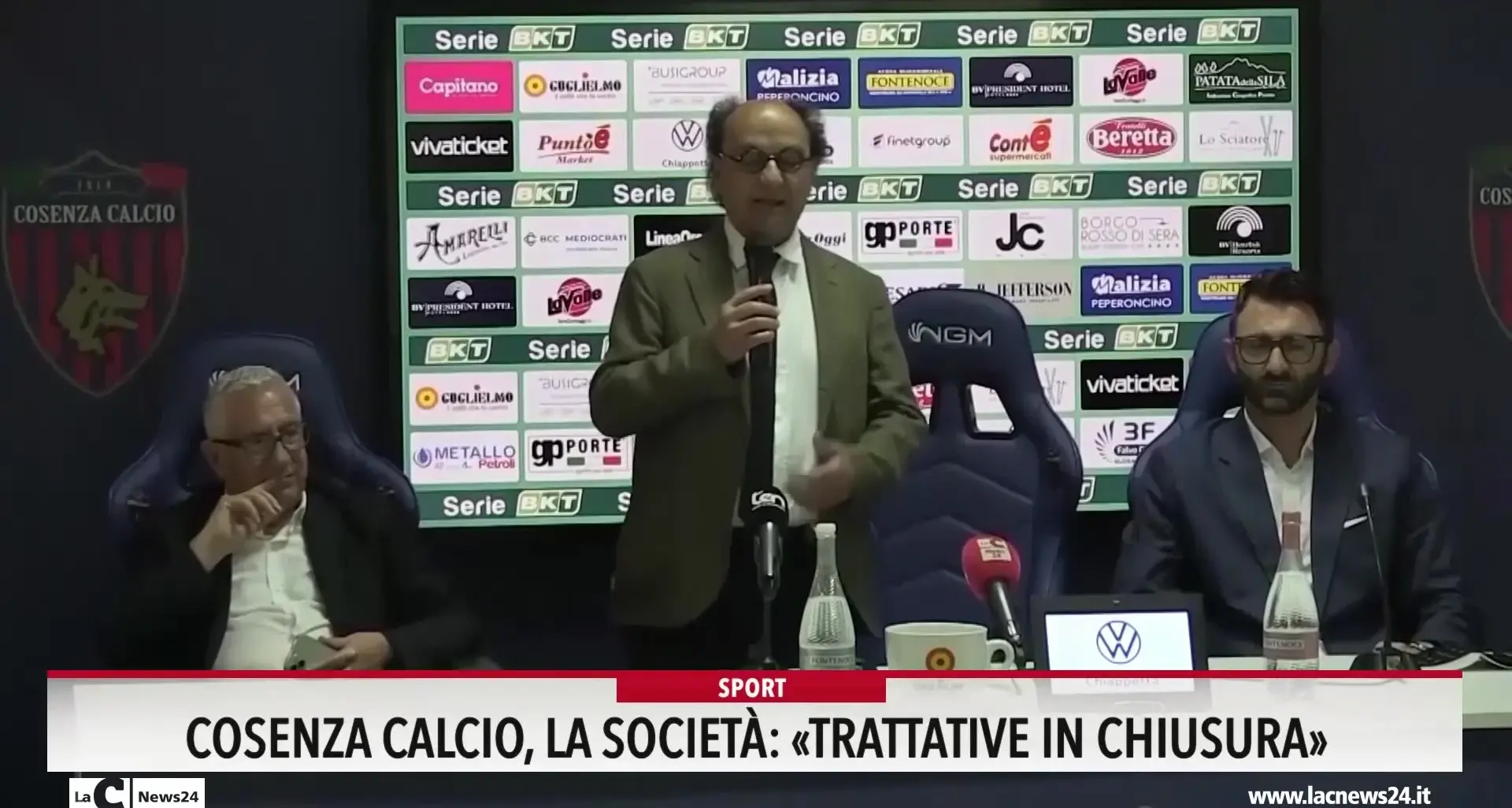 Cosenza calcio, la società: Trattative in chiusura