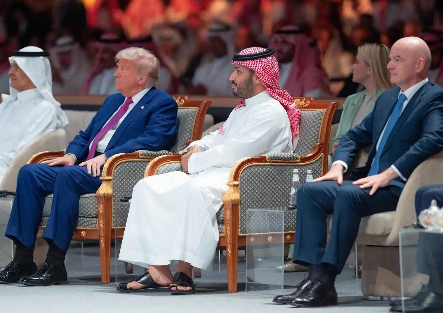 Il mondo arabo guarda all’Occidente: modernizzazione e nuovi orizzonti nei rapporti internazionali\n