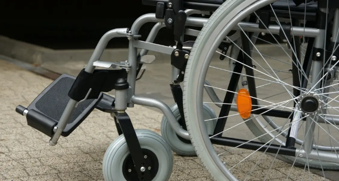 In Calabria pratiche d’invalidità ferme da mesi, la denuncia: «La riforma penalizza malati di tumore e disabili gravi»\n